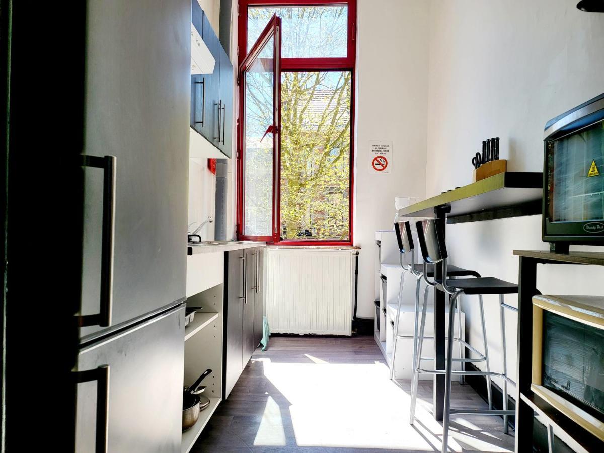 Apartmán Chambre Privee Au 3E Etage Sans Ascenceur En Plein Centre De Charleroi Exteriér fotografie